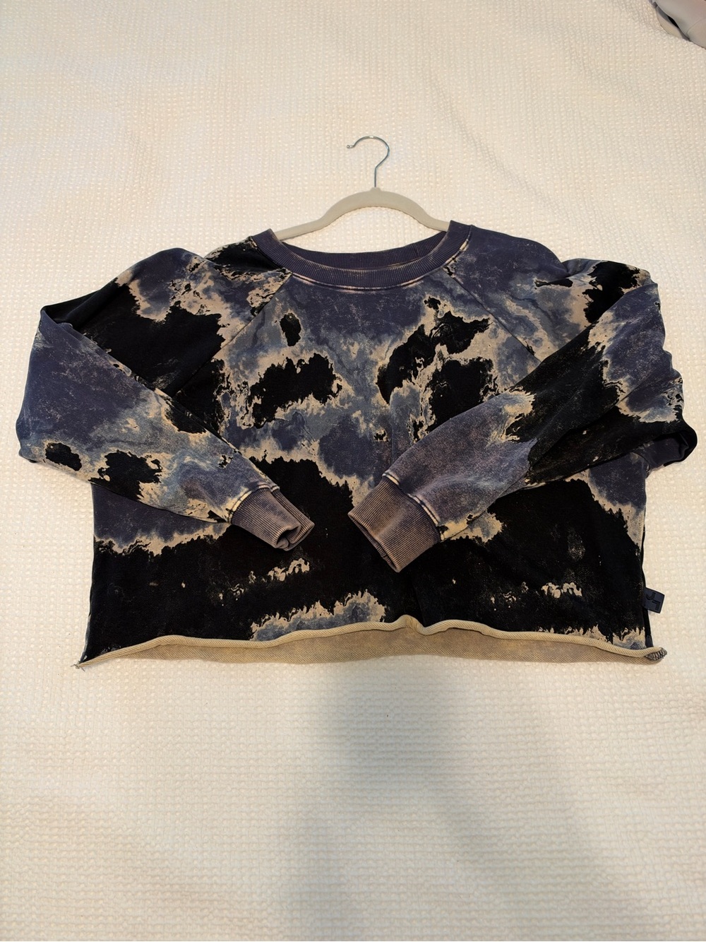 JoyLab Black and Cream Tie-Dye Crewneck Sweatshirt